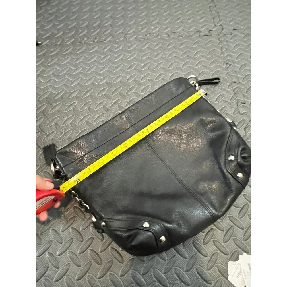 Coach Carly Hobo Bag Womens Medium Black Pebbled Leather Silver Chain F15251
